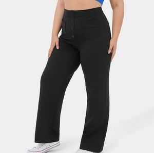 Halara High Waisted Multiple Pocket Straight Leg Casual Plus Size Pant